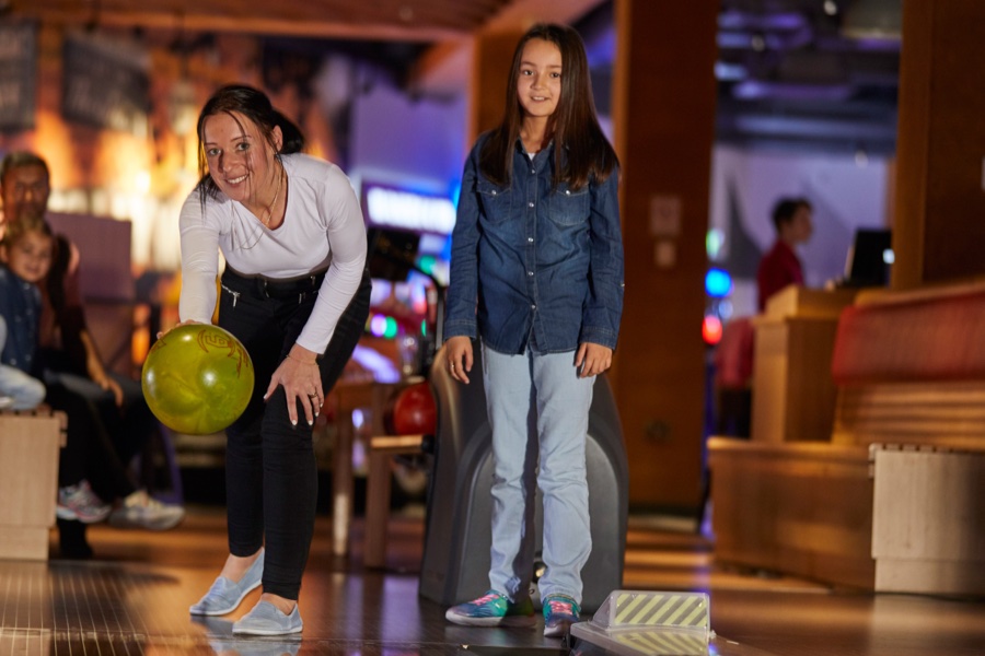 bowling-thumb-900x600.jpg